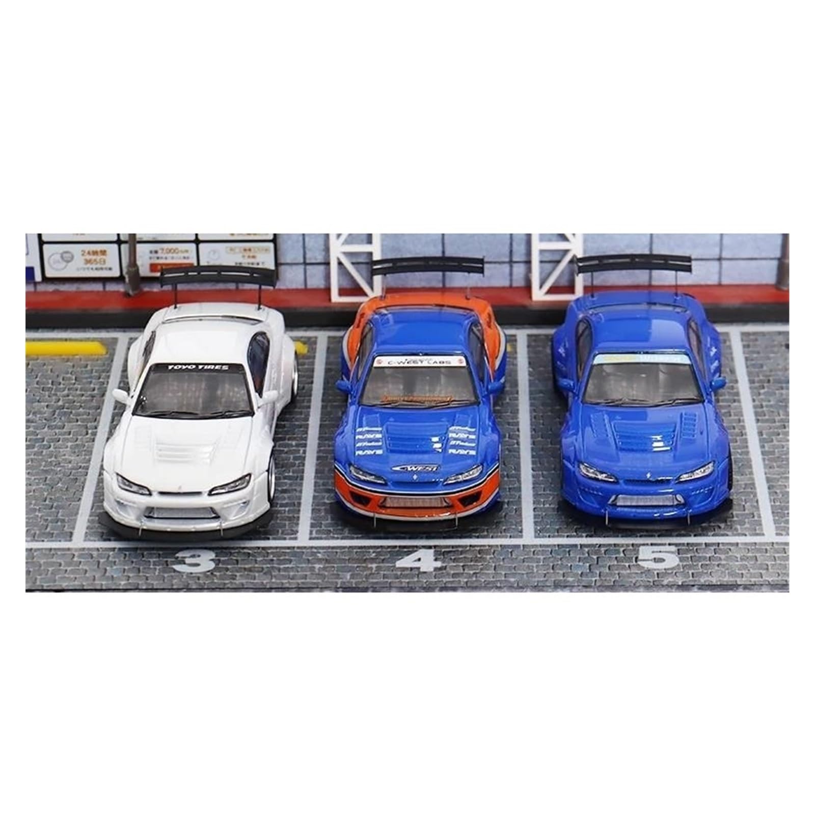 Amazon.co.jp: 1/64 シルビア S15 ロケットバニーに最適 ダイキャスト